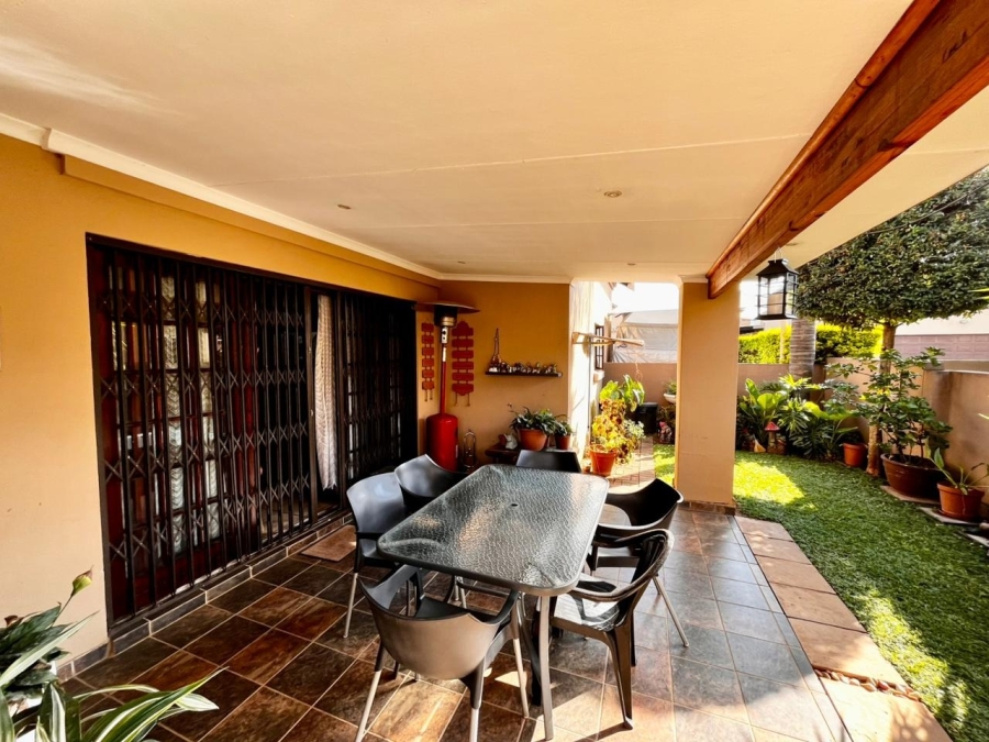 3 Bedroom Property for Sale in Waterval East North West